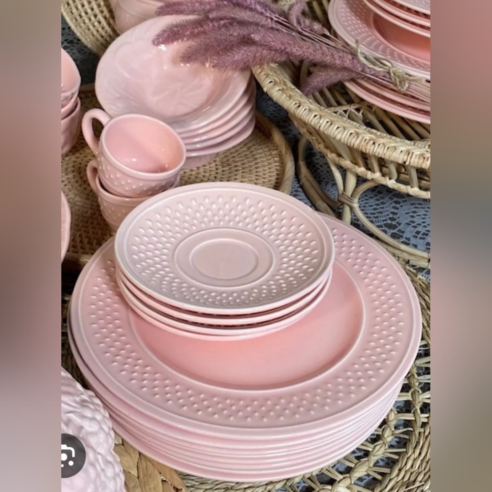 RARE -Geneviève Lethu Model Grain of rice 1984 Cups and Saucer Set